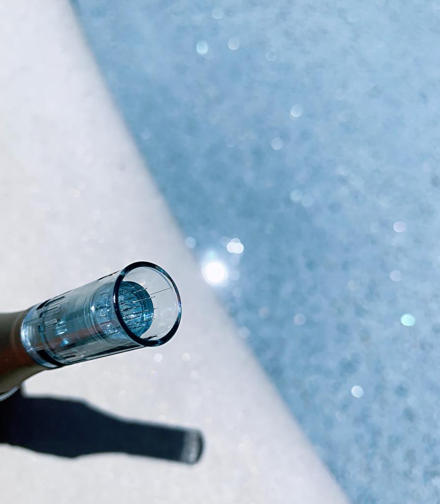 MedGlo Pen MicroNeedling Device