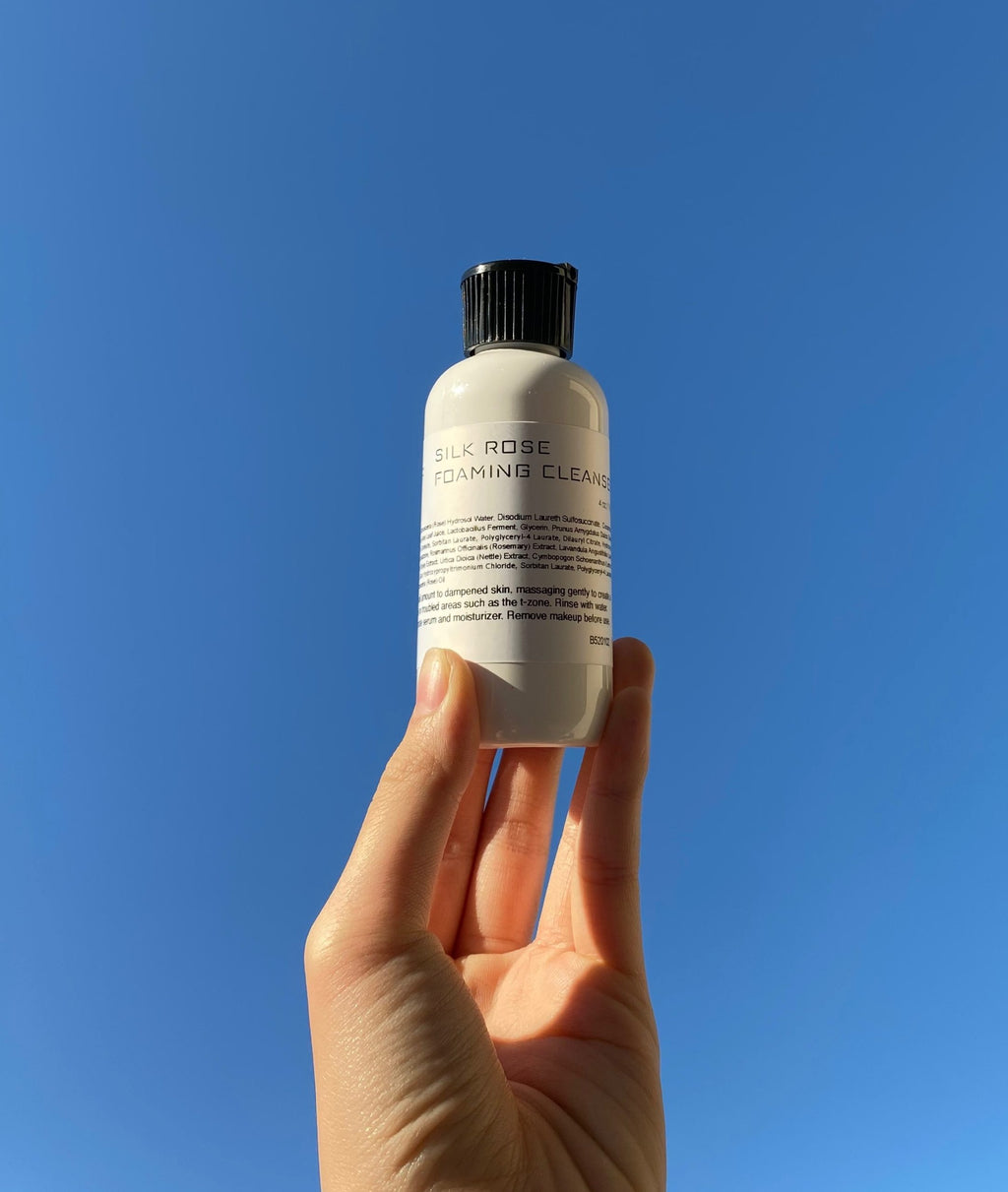 Silk Rose Foaming Cleanser 4 oz.．蠶絲玫瑰潔面泡沫 4 oz.